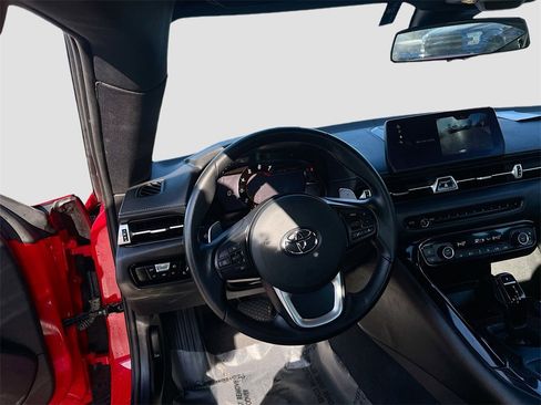 Used 2024 Toyota Supra 3.0 image 21