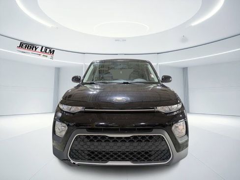 Used 2020 Kia Soul LX FWD image 8