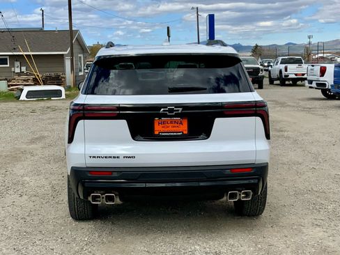 New 2026 Chevrolet Traverse LT w/ Midnight/Sport Edition AWD/4WD image 4
