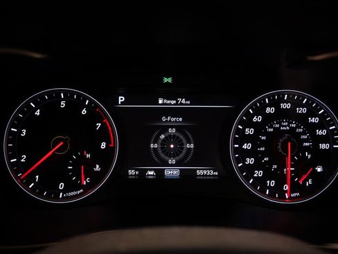 Used 2021 Genesis G70 3.3T image 22