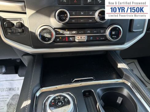 Used 2024 Ford Expedition XLT image 23