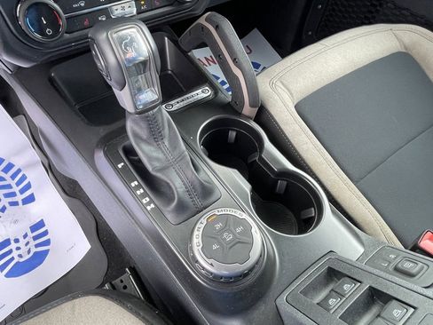 Used 2022 Ford Bronco Big Bend image 25