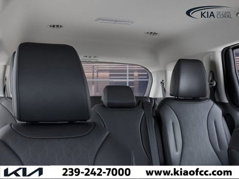 New 2026 Kia Carnival image 27