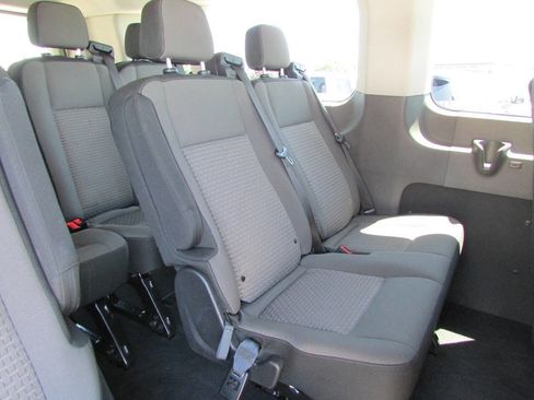 Used 2023 Ford Transit 350 XLT RWD image 34