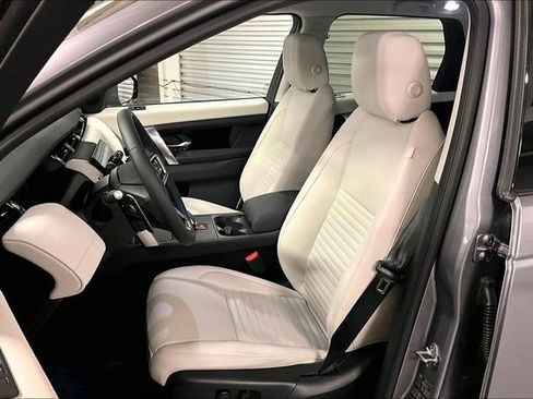 Certified 2025 Land Rover Discovery Sport S image 14