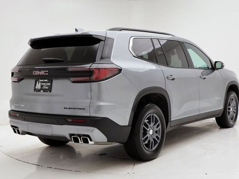 Used 2025 GMC Acadia Elevation image 9