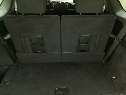 Used 2025 Dodge Durango GT AWD/4WD image 7