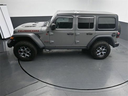 Used 2021 Jeep Wrangler Unlimited Rubicon w/ Dual Top Group image 19