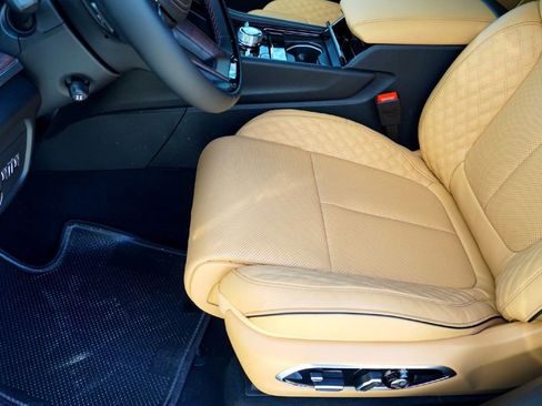 New 2025 Jeep Grand Cherokee L Summit w/ Obsidian Package image 10