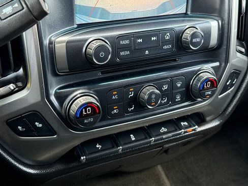 Used 2018 Chevrolet Silverado 1500 LT w/ Texas Edition RWD image 26