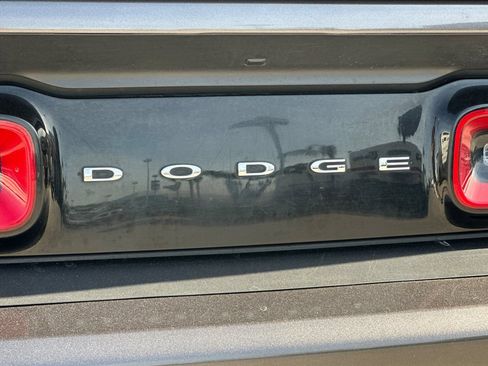 Used 2022 Dodge Challenger GT RWD image 25