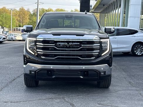 New 2026 GMC Sierra 1500 SLT image 14