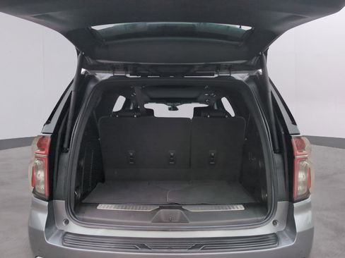 Used 2022 Chevrolet Tahoe RST w/ Luxury Package image 9