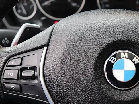 Used 2017 BMW 330i Sedan RWD image 38