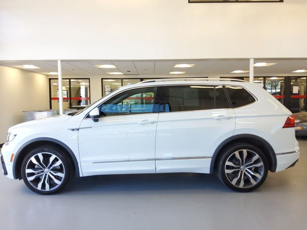 Used 2019 Volkswagen Tiguan SEL Premium R-Line AWD/4WD image 24