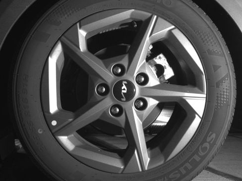 Used 2025 Kia K4 LXS image 14