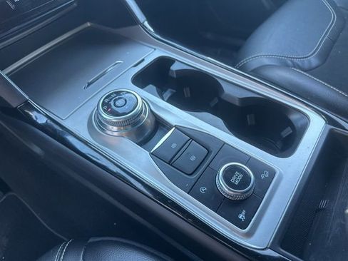 Used 2023 Ford Explorer ST image 25