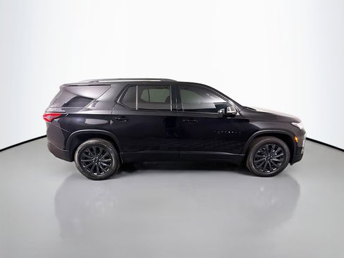 Used 2022 Chevrolet Traverse RS w/ LPO, Floor Liner Package image 11