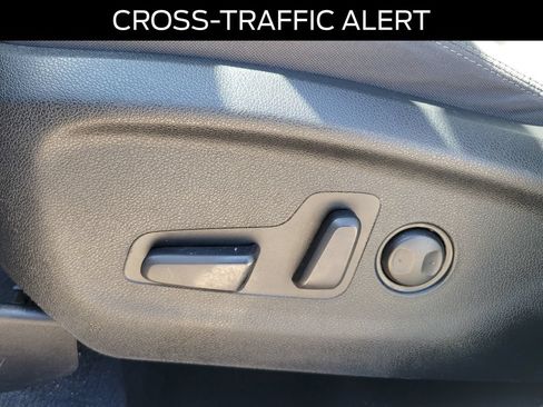Used 2019 Kia Sorento AWD w/ LX Convenience Package image 16