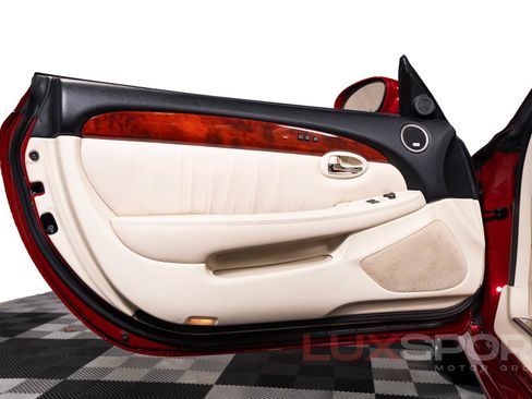 Used 2008 Lexus SC 430 Convertible RWD image 18