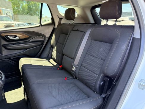 Used 2020 GMC Terrain SLE w/ Driver Convenience Package AWD/4WD image 23