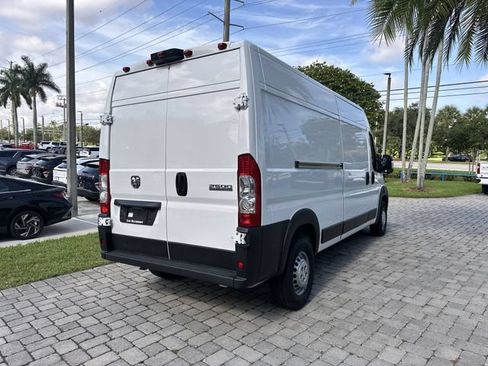 Used 2024 RAM ProMaster 2500 w/ Convenience Group FWD image 37