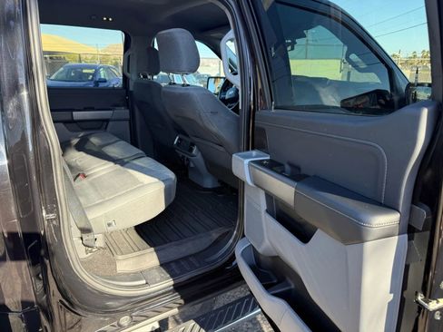 Used 2022 Ford F150 XLT w/ Equipment Group 302A High image 14