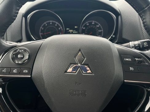 Used 2017 Mitsubishi Outlander Sport SE FWD image 14