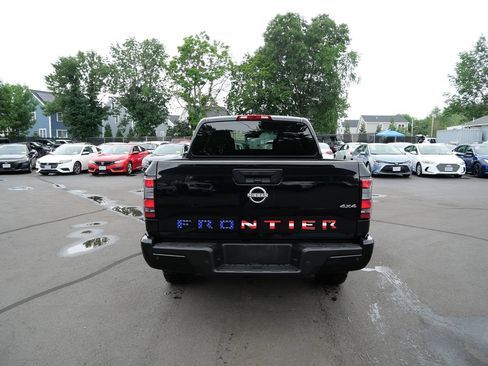 Used 2022 Nissan Frontier S w/ Technology Package AWD/4WD image 4