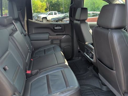 Used 2022 GMC Sierra 1500 Denali w/ Driver Alert Package II AWD/4WD image 9