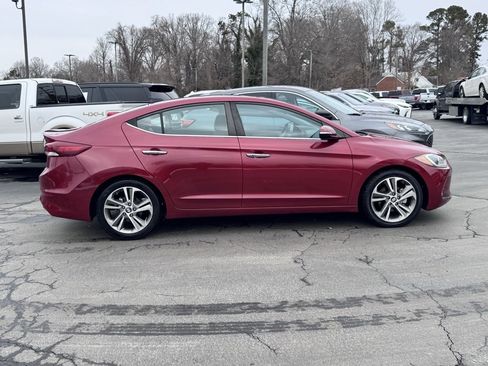 Used 2017 Hyundai Elantra Limited w/ Limited Tech Package 04 image 4