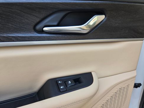 New 2025 Jeep Grand Cherokee Limited w/ Black Appearance Package image 20