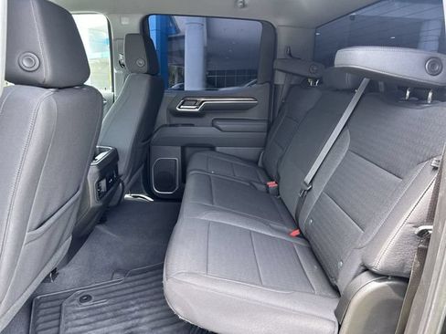 Used 2023 Chevrolet Silverado 1500 RST AWD/4WD image 27