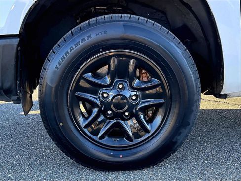 Used 2021 Toyota Tundra SR image 7