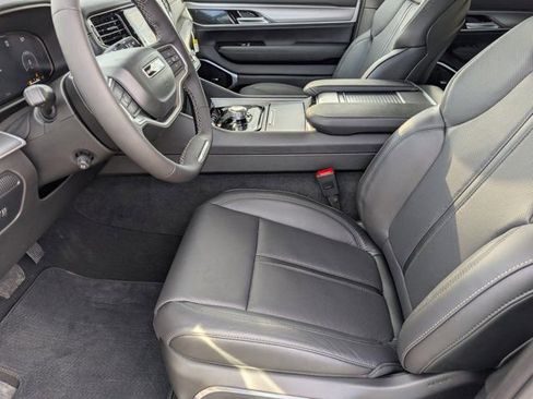 New 2026 Jeep Grand Wagoneer Limited w/ Premium Group II image 15