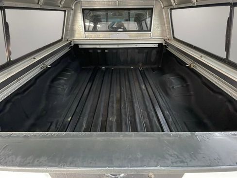 Used 2013 Nissan Frontier SV w/ SV Value Truck Pkg image 16