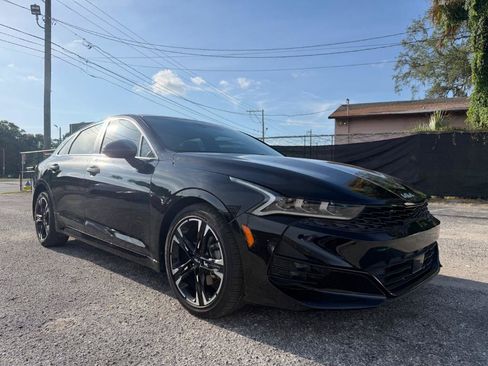 Used 2023 Kia K5 GT-Line w/ GT-Line Premium Package FWD image 3