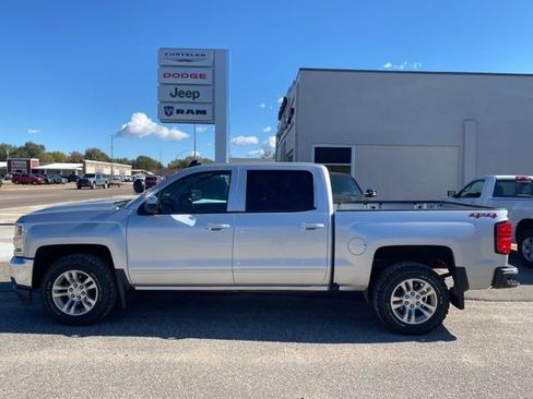 Used 2018 Chevrolet Silverado 1500 LT w/ All Star Edition AWD/4WD image 1