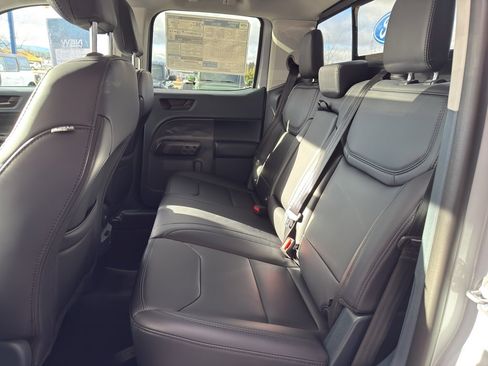 New 2026 Ford Maverick Lariat w/ Black Appearance Package image 24