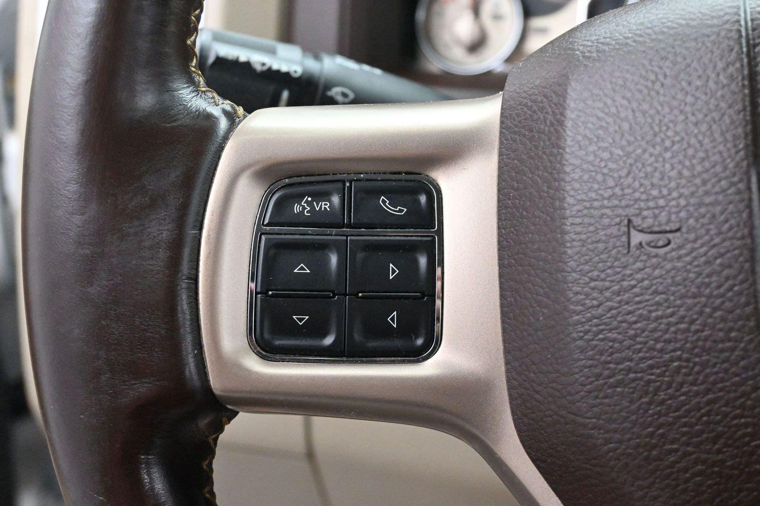 Used 2018 RAM 2500 Longhorn w/ Convenience Group AWD/4WD image 16