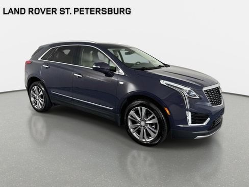 Used 2024 Cadillac XT5 Premium Luxury FWD image 3