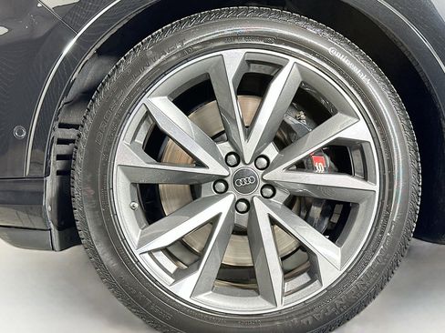 Used 2023 Audi SQ7 Prestige w/ Prestige Package image 12