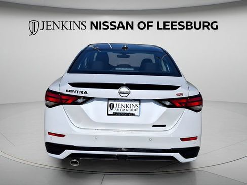 Certified 2025 Nissan Sentra SR w/ Midnight Edition FWD image 6