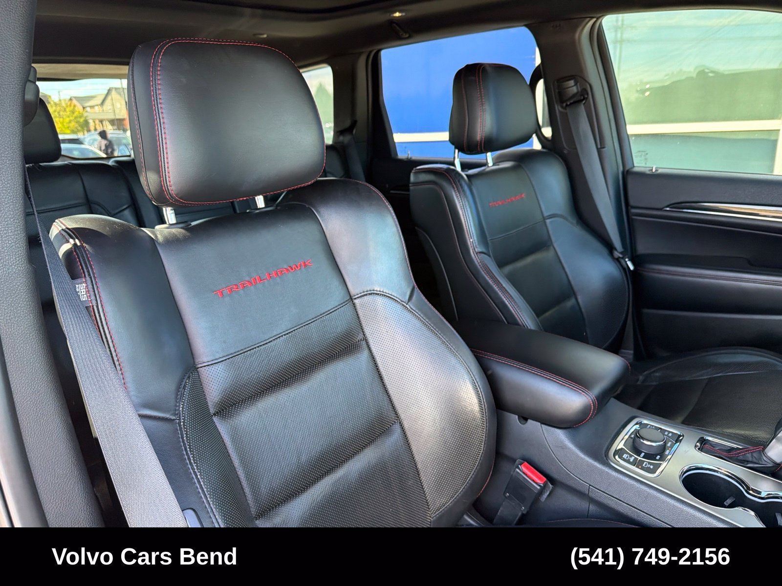 Used 2018 Jeep Grand Cherokee Trailhawk w/ Trailhawk Luxury Group AWD/4WD image 26