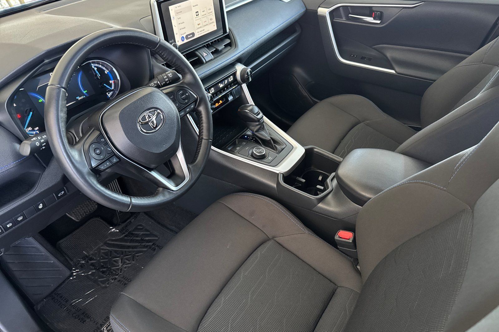 Certified 2025 Toyota RAV4 SE w/ Convenience Package AWD/4WD image 9
