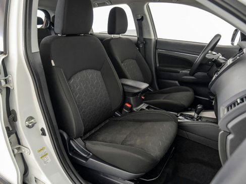 Used 2020 Mitsubishi Outlander Sport ES image 31