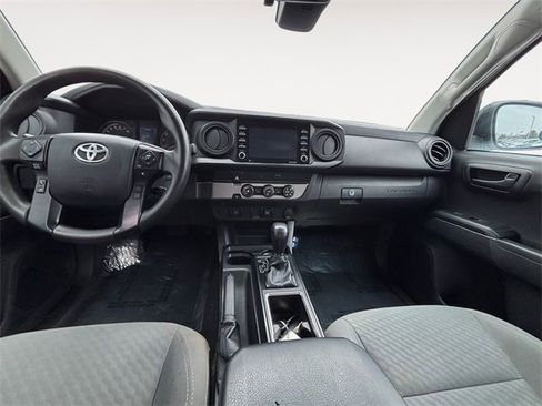 Used 2020 Toyota Tacoma SR image 11