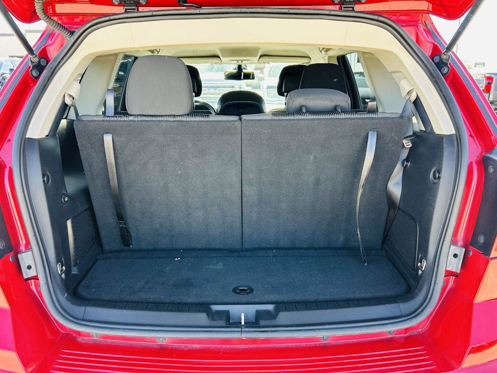 Used 2018 Dodge Journey SE w/ Connectivity Group FWD image 22