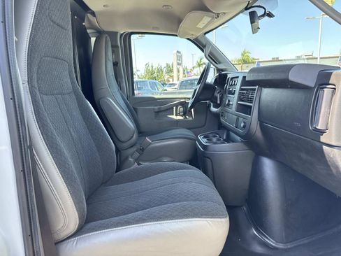 Used 2021 GMC Savana 2500 w/ Driver Convenience Package RWD image 26