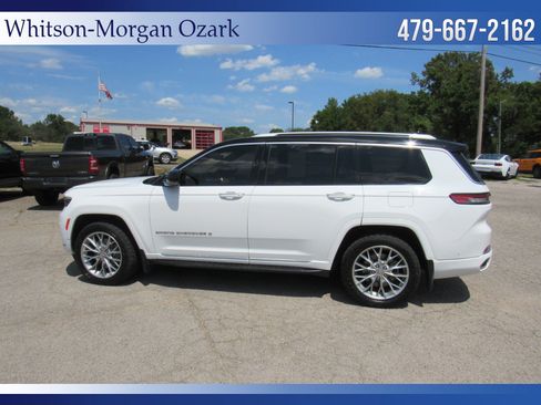 Used 2022 Jeep Grand Cherokee L Summit w/ MOPAR Finishing Package AWD/4WD image 8